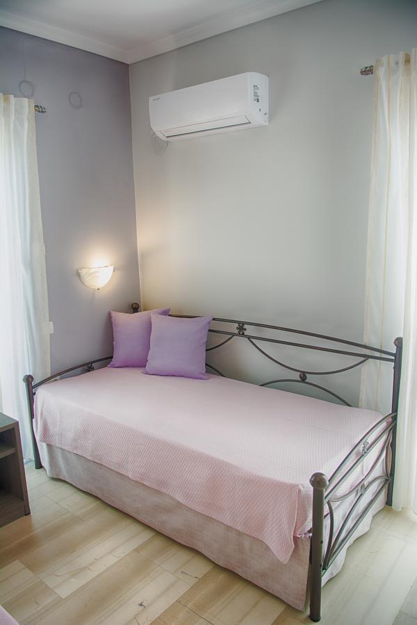 Galazio Limani - Rooms to let Moúdhros Esterno foto